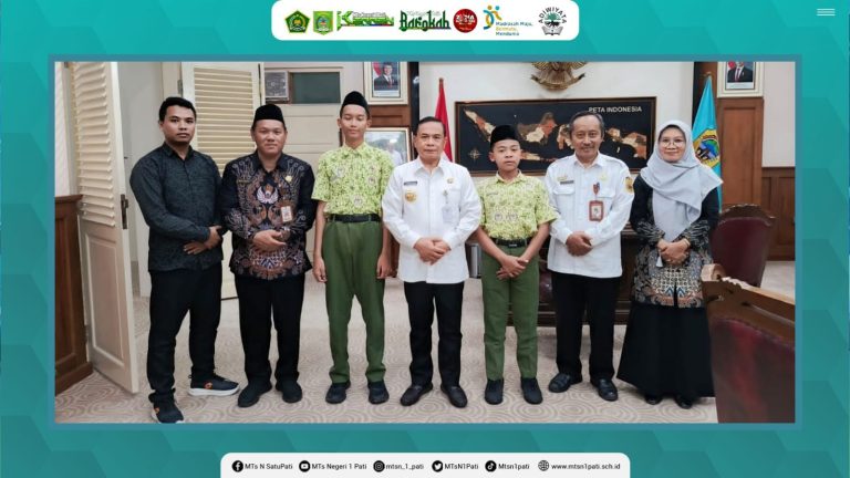 Dua Siswa MTsN 1 Pati Wakili Indonesia di SIMOC 2025 Singapura