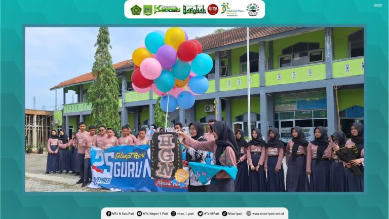 Cinta dan Anugerah Guru Warnai Peringatan HGN 2025 di MTsN 1 Pati